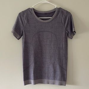 Lululemon Tee